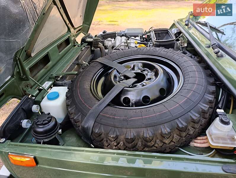 Внедорожник / Кроссовер ВАЗ / Lada 21214 / 4x4 2016 в Хмельнике