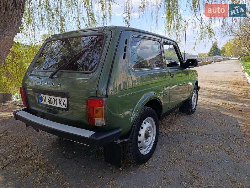 Внедорожник / Кроссовер ВАЗ / Lada 21214 / 4x4 2016 в Хмельнике