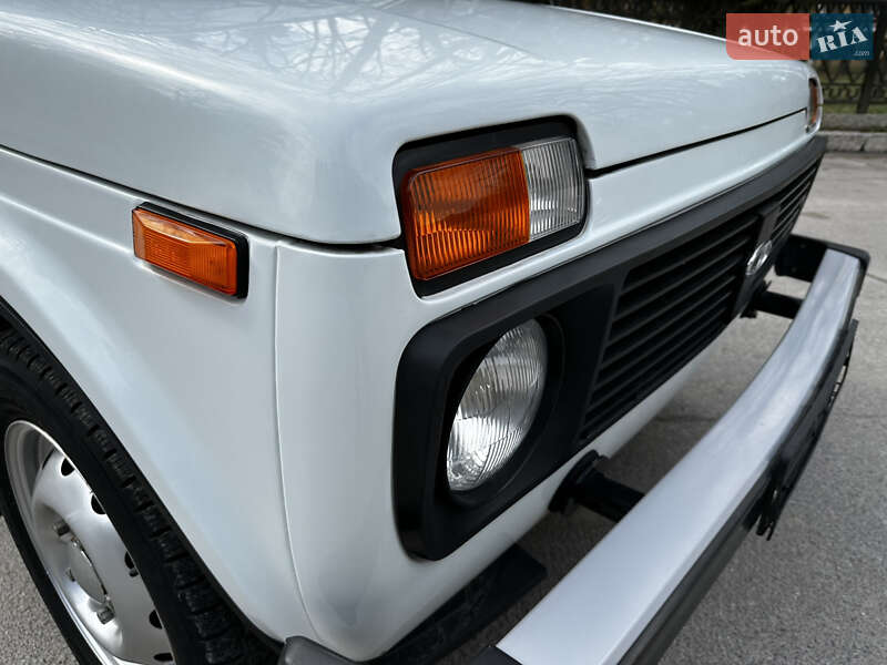 Внедорожник / Кроссовер ВАЗ / Lada 21214 / 4x4 2014 в Хмельнике