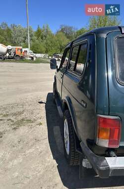 Внедорожник / Кроссовер ВАЗ 21214 / 4x4 2006 в 