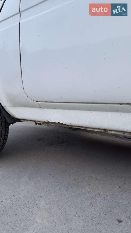 Позашляховик / Кросовер ВАЗ / Lada 21214 / 4x4 2008 в Львові