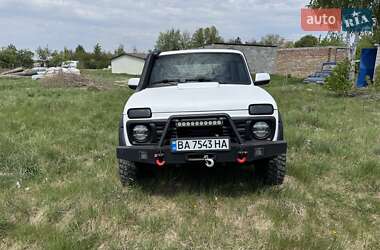 Позашляховик / Кросовер ВАЗ 21214 / 4x4 2008 в 