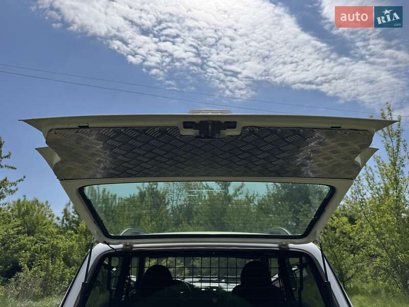 Позашляховик / Кросовер ВАЗ / Lada 21214 / 4x4 2008 в Умані