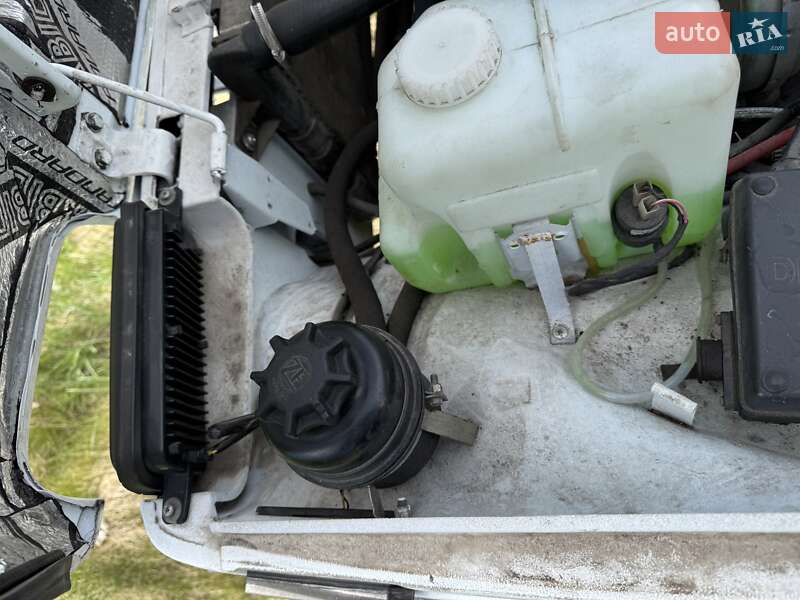 Позашляховик / Кросовер ВАЗ / Lada 21214 / 4x4 2008 в Умані