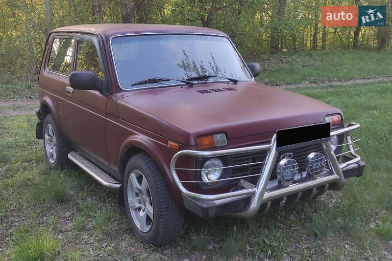 Позашляховик / Кросовер ВАЗ / Lada 21214 / 4x4 2011 в Києві