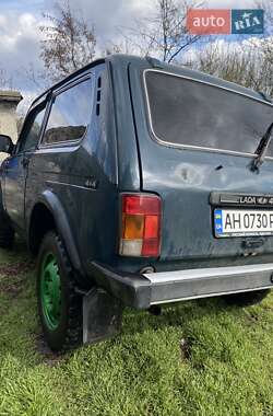 Позашляховик / Кросовер ВАЗ 21214 / 4x4 2011 в 