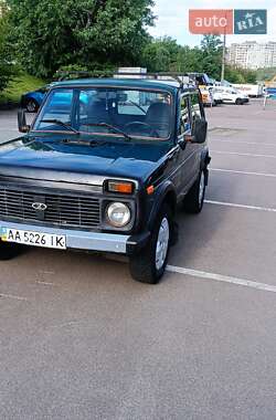 Внедорожник / Кроссовер ВАЗ 21214 / 4x4 2009 в 