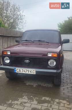 Позашляховик / Кросовер ВАЗ 21214 / 4x4 2010 в Вільшанці