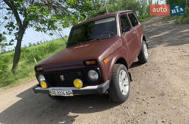 Позашляховик / Кросовер ВАЗ 21214 / 4x4 2005 в Новому Бузі