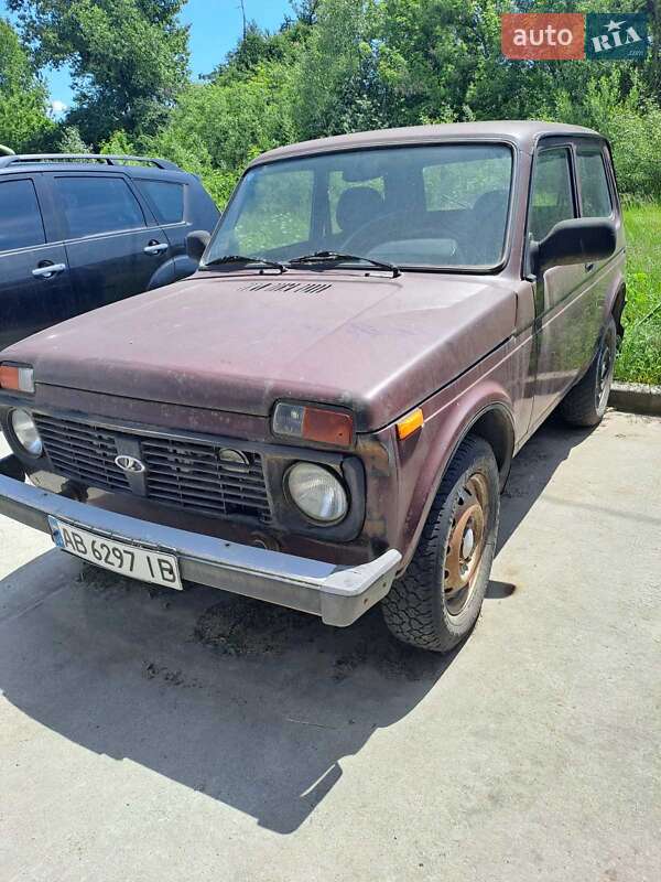 Внедорожник / Кроссовер ВАЗ 21214 / 4x4 2011 в 