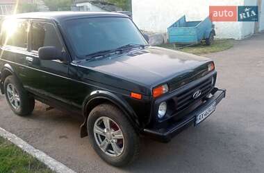 Внедорожник / Кроссовер ВАЗ 21214 / 4x4 2012 в Змиеве