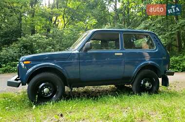 Внедорожник / Кроссовер ВАЗ 21214 / 4x4 2011 в 