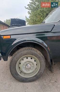 Внедорожник / Кроссовер ВАЗ 21214 / 4x4 2012 в 