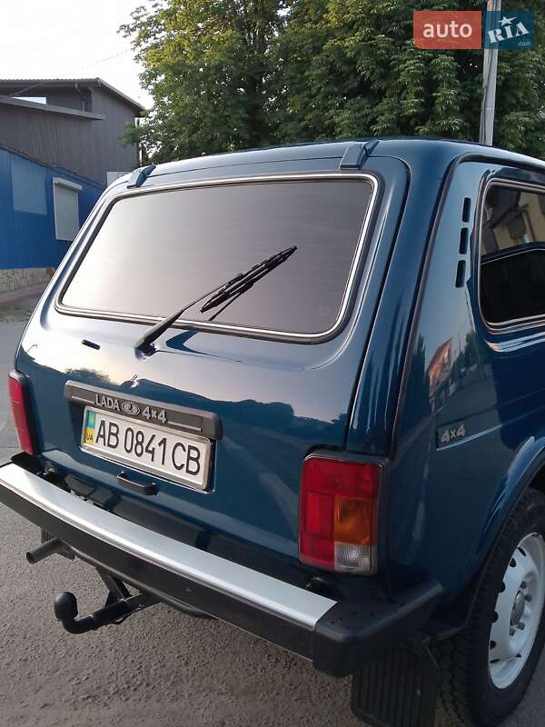 Внедорожник / Кроссовер ВАЗ / Lada 21214 / 4x4 2011 в Тростянце