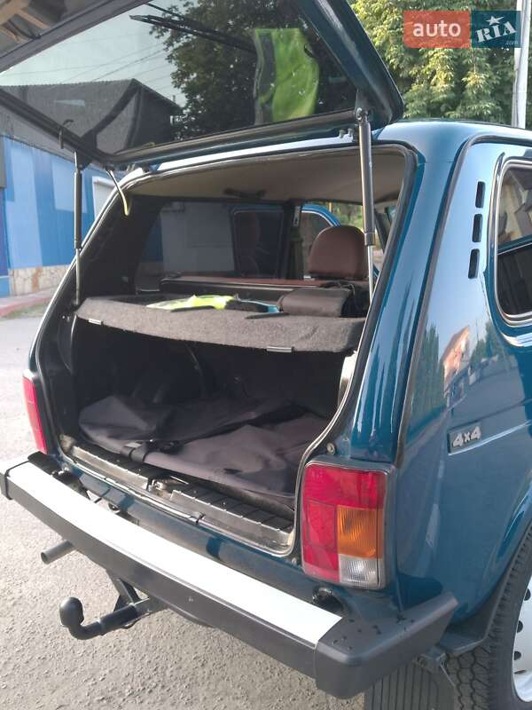 Внедорожник / Кроссовер ВАЗ / Lada 21214 / 4x4 2011 в Тростянце