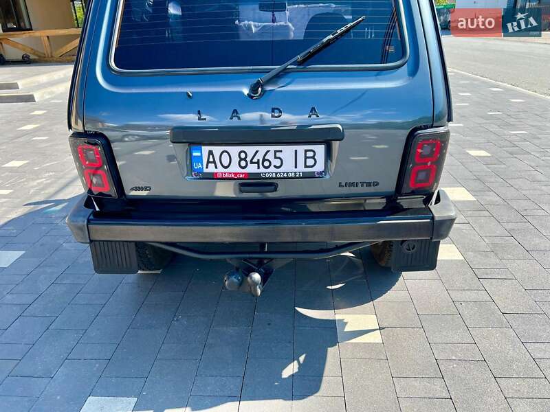 Внедорожник / Кроссовер ВАЗ / Lada 21214 / 4x4 2018 в Хусте