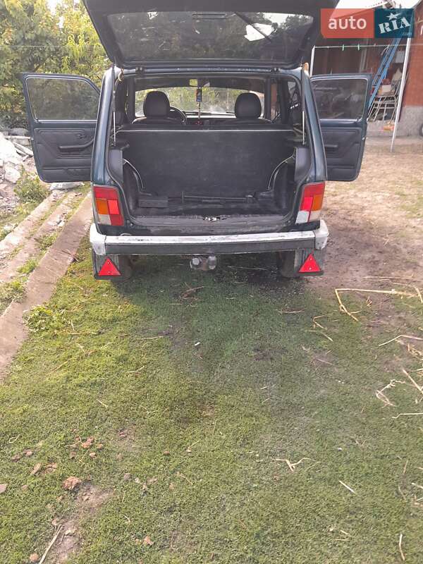 Позашляховик / Кросовер ВАЗ / Lada 21214 / 4x4 2006 в Хмільнику