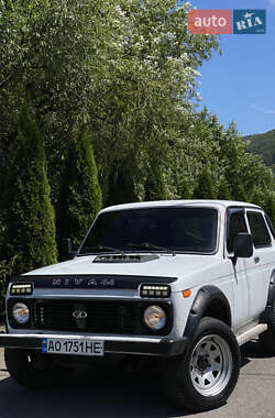 Внедорожник / Кроссовер ВАЗ 21214 / 4x4 2008 в Сваляве