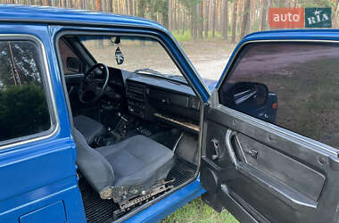 Внедорожник / Кроссовер ВАЗ 21214 / 4x4 2013 в 
