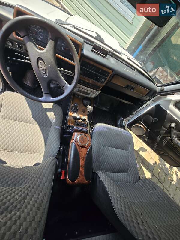 Внедорожник / Кроссовер ВАЗ / Lada 21214 / 4x4 2006 в Сумах