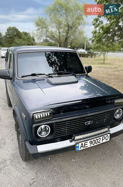 Внедорожник / Кроссовер ВАЗ 21214 / 4x4 2013 в 