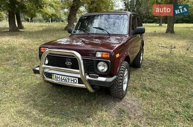 Позашляховик / Кросовер ВАЗ 21214 / 4x4 2010 в 