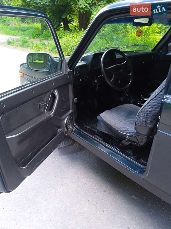 Внедорожник / Кроссовер ВАЗ / Lada 21214 / 4x4 2016 в Ямполе фото 9 Внедорожник / Кроссовер ВАЗ / Lada 21214 / 4x4 2016 в Ямполе