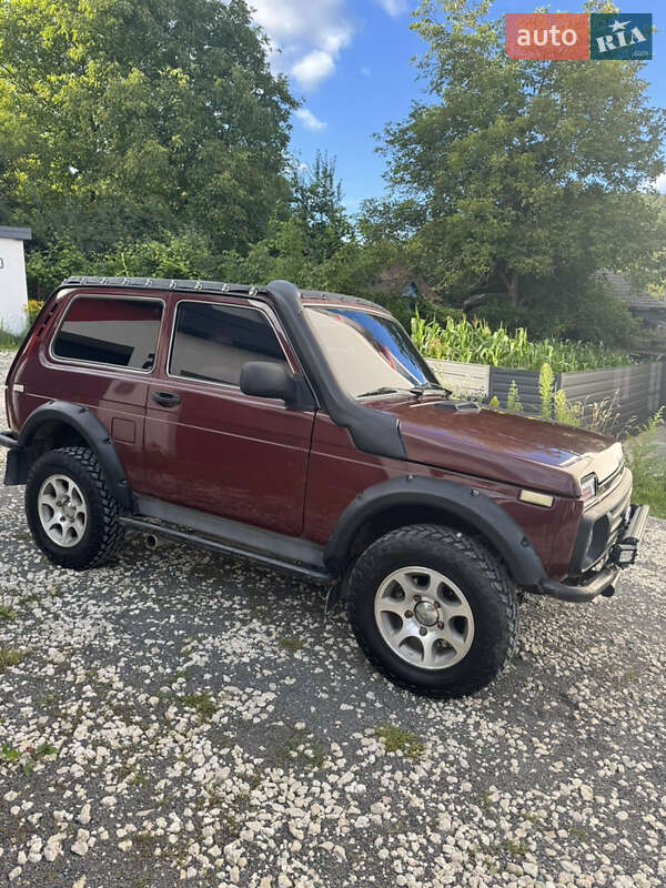 Внедорожник / Кроссовер ВАЗ / Lada 21214 / 4x4 2007 в Кременце