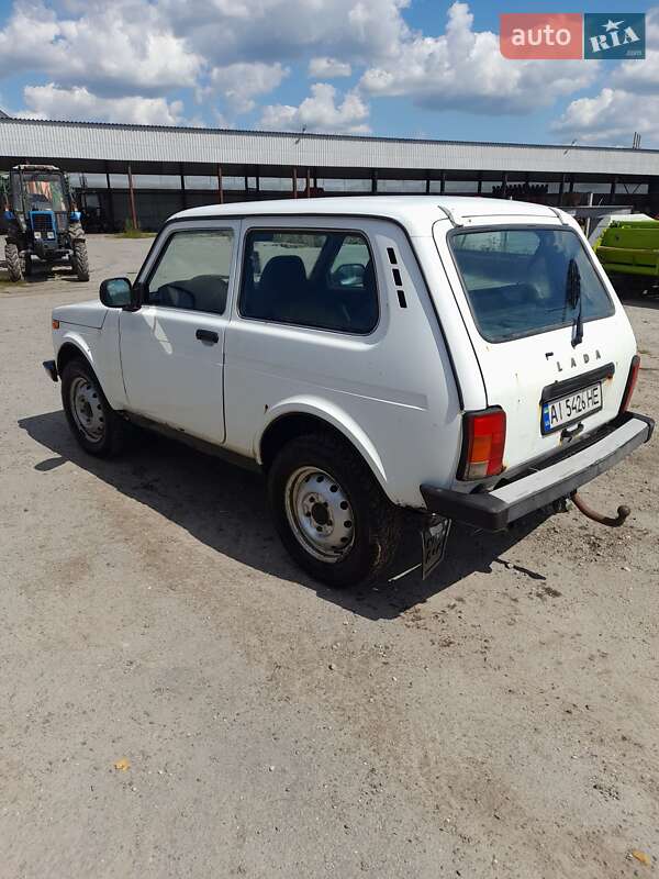 Позашляховик / Кросовер ВАЗ / Lada 21214 / 4x4 2017 в Макарові