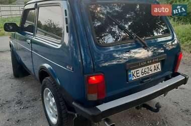 Внедорожник / Кроссовер ВАЗ 21214 / 4x4 2011 в 