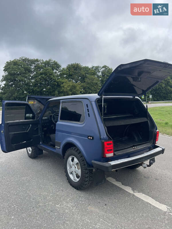 Внедорожник / Кроссовер ВАЗ / Lada 21214 / 4x4 2008 в Бродах