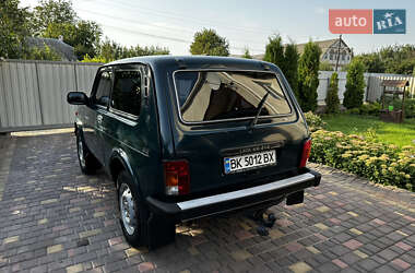Внедорожник / Кроссовер ВАЗ 21214 / 4x4 2011 в Хмельнике
