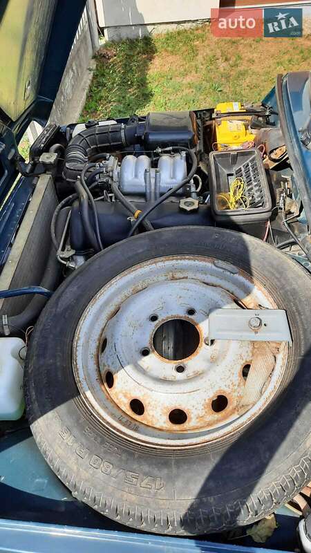 Внедорожник / Кроссовер ВАЗ / Lada 21214 / 4x4 2002 в Мигове