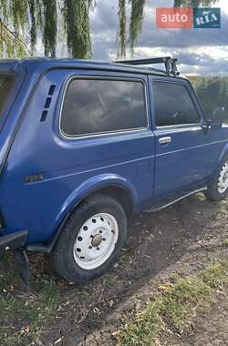 Внедорожник / Кроссовер ВАЗ 21214 / 4x4 2007 в 