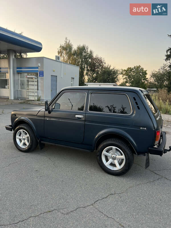 Внедорожник / Кроссовер ВАЗ / Lada 21214 / 4x4 2007 в Конотопе