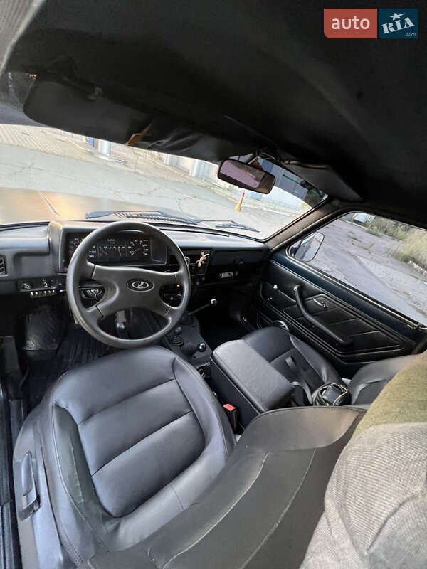 Внедорожник / Кроссовер ВАЗ / Lada 21214 / 4x4 2007 в Конотопе