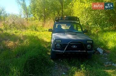 Внедорожник / Кроссовер ВАЗ 21214 / 4x4 2011 в 