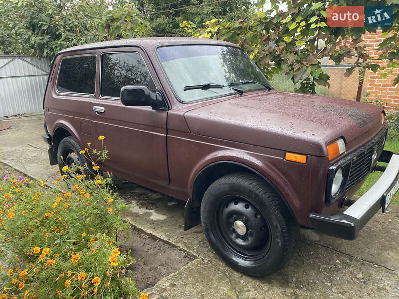 Внедорожник / Кроссовер ВАЗ / Lada 21214 / 4x4 2010 в Каневе