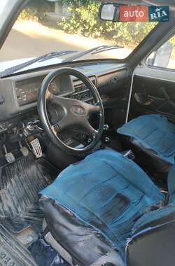 Внедорожник / Кроссовер ВАЗ / Lada 21214 / 4x4 2003 в Болграде