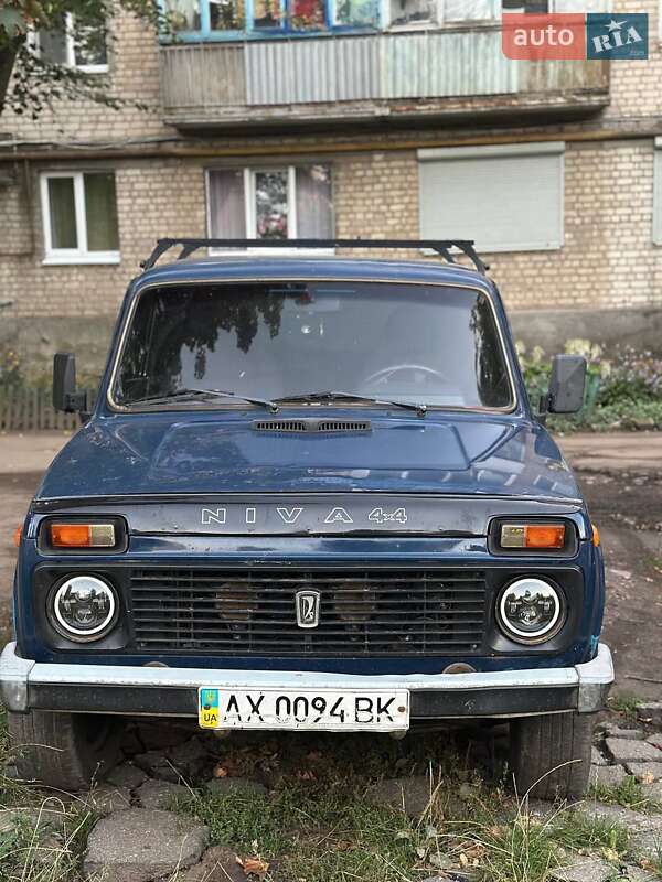 Внедорожник / Кроссовер ВАЗ / Lada 21214 / 4x4 2009 в Первомайске