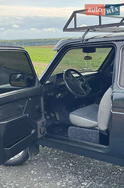 Внедорожник / Кроссовер ВАЗ 21214 / 4x4 2012 в 