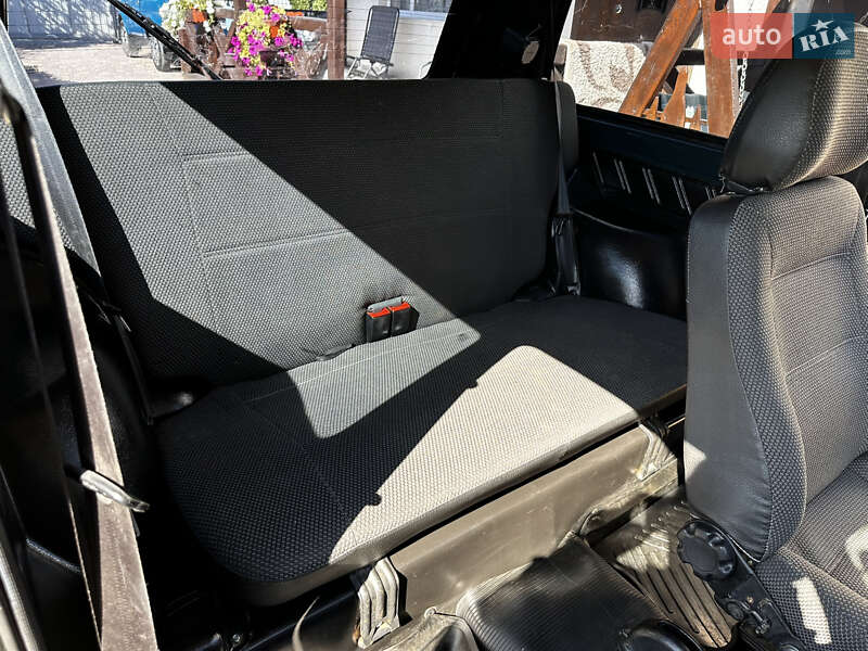 Внедорожник / Кроссовер ВАЗ / Lada 21214 / 4x4 2011 в Хмельнике