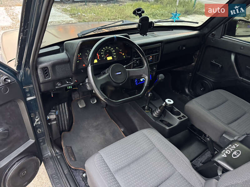 Позашляховик / Кросовер ВАЗ / Lada 21214 / 4x4 2014 в Києві фото 18 Позашляховик / Кросовер ВАЗ / Lada 21214 / 4x4 2014 в Києві