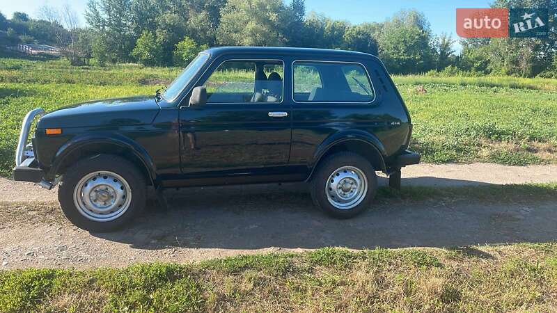 Внедорожник / Кроссовер ВАЗ / Lada 21214 / 4x4 2012 в Александровке