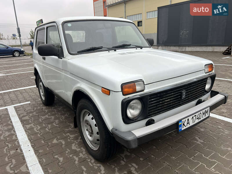 Внедорожник / Кроссовер ВАЗ / Lada 21214 / 4x4 2015 в 