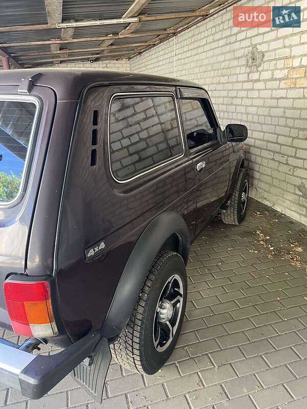 Внедорожник / Кроссовер ВАЗ / Lada 21214 / 4x4 2010 в Вольногорске фото 5 Внедорожник / Кроссовер ВАЗ / Lada 21214 / 4x4 2010 в Вольногорске