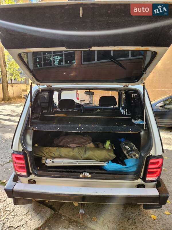 Позашляховик / Кросовер ВАЗ / Lada 21214 / 4x4 2007 в Одесі
