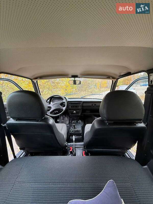 Позашляховик / Кросовер ВАЗ / Lada 21214 / 4x4 2013 в Радомишлі фото 18 Позашляховик / Кросовер ВАЗ / Lada 21214 / 4x4 2013 в Радомишлі