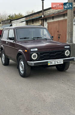Внедорожник / Кроссовер ВАЗ 21214 / 4x4 2007 в Ровно Внедорожник / Кроссовер ВАЗ 21214 / 4x4 2007 в Ровно