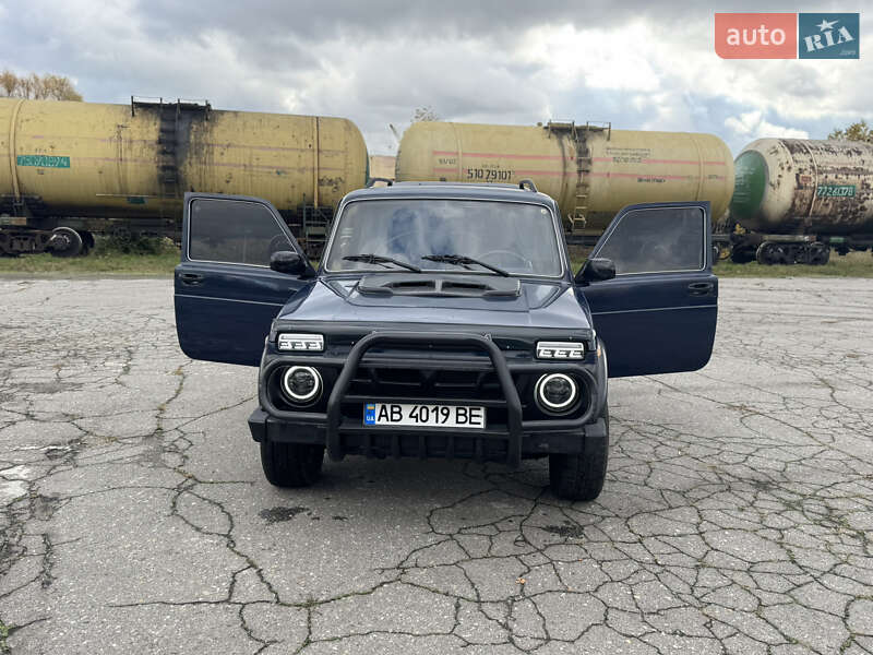 Позашляховик / Кросовер ВАЗ / Lada 21214 / 4x4 2003 в Вінниці фото 2 Позашляховик / Кросовер ВАЗ / Lada 21214 / 4x4 2003 в Вінниці